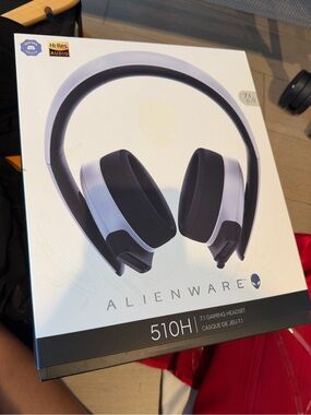 Alienware 510H White and Black Over-Ear Gaming Headset